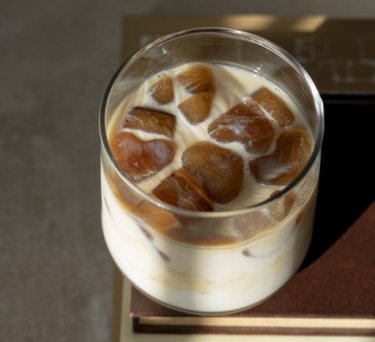 Coffee Ice cube latte